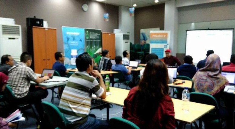Belajar Bisnis Online Lewat Hp di Ambon